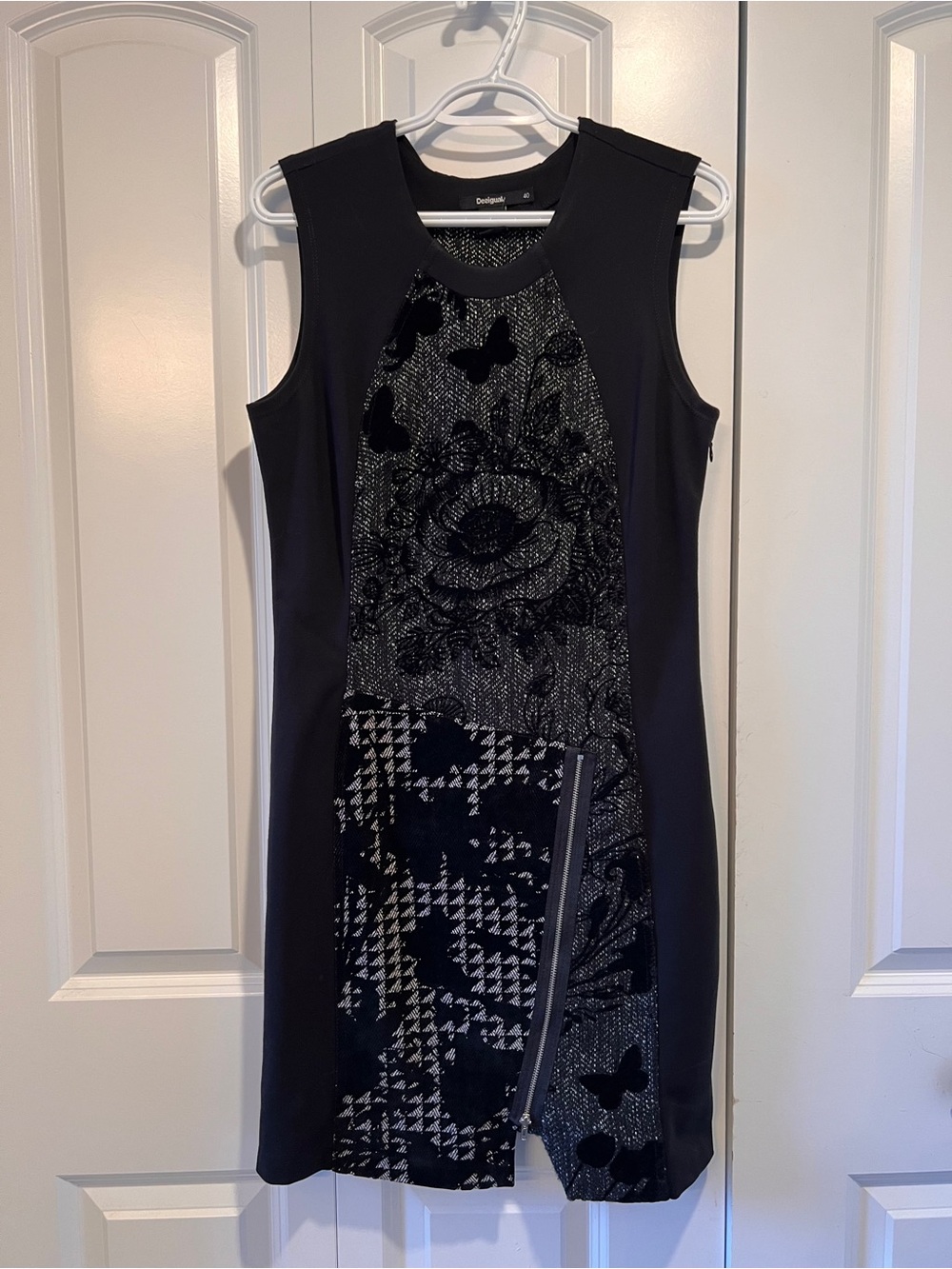 Desigual Black Pattern-Panel Sleeveless Mini Dress